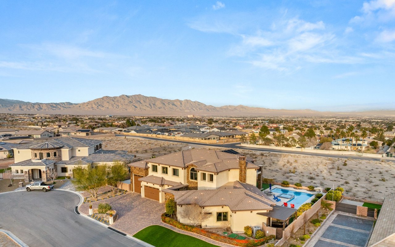 5764 Aspen Falls Circle