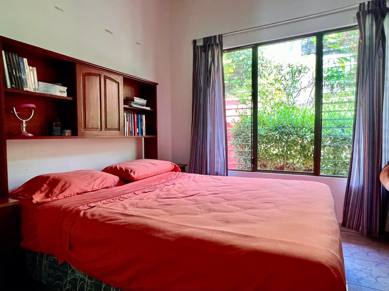 Peaceful 2-Bedroom Home in a Lush Garden in Ojochal