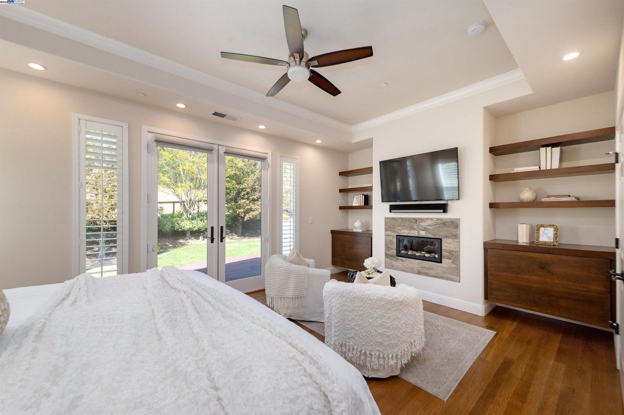 1398 Benedict Ct