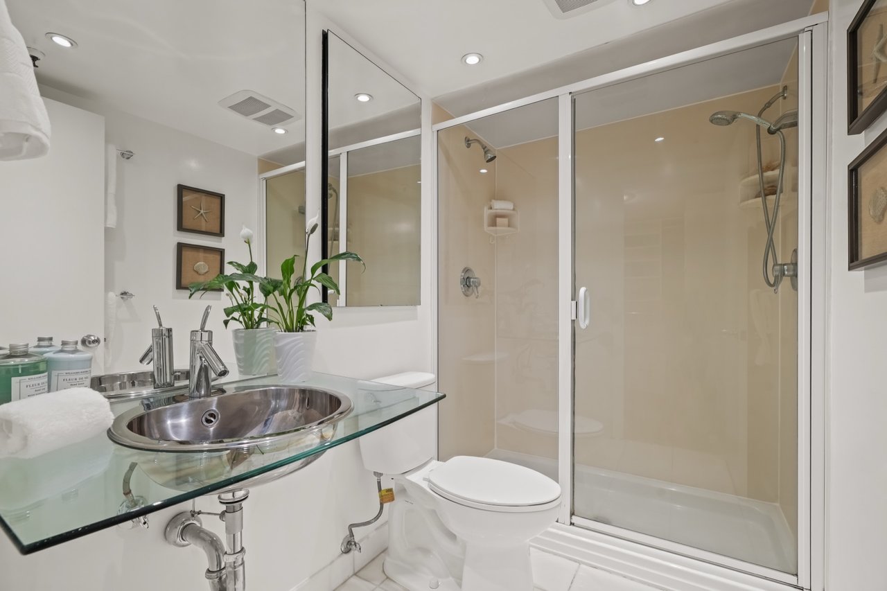 39 Boardman Pl #105
