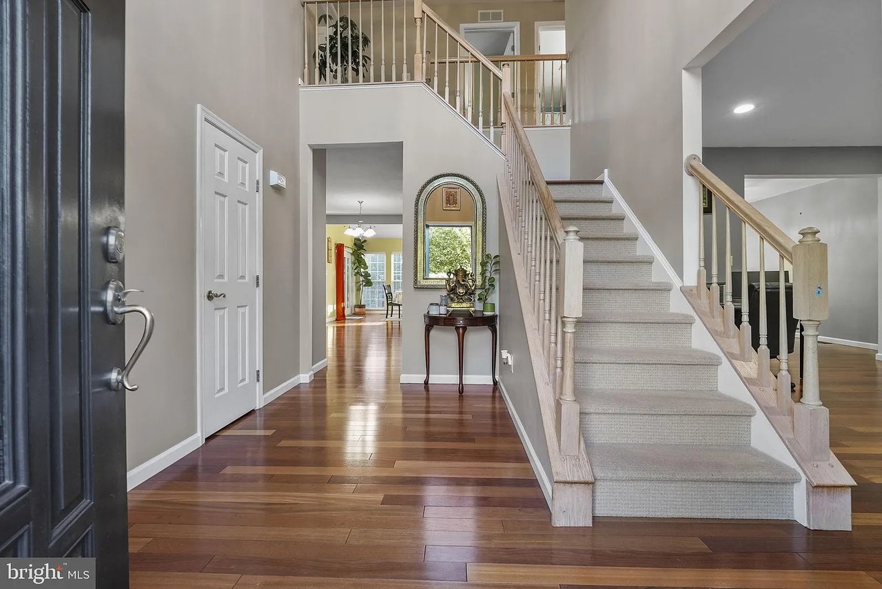 15 Henley Pl