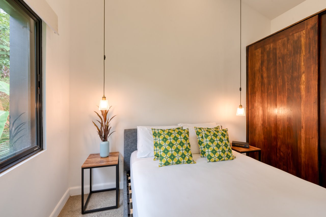 Modern Eco Villa in Central Uvita Only 5 Minutes from Surf Beach