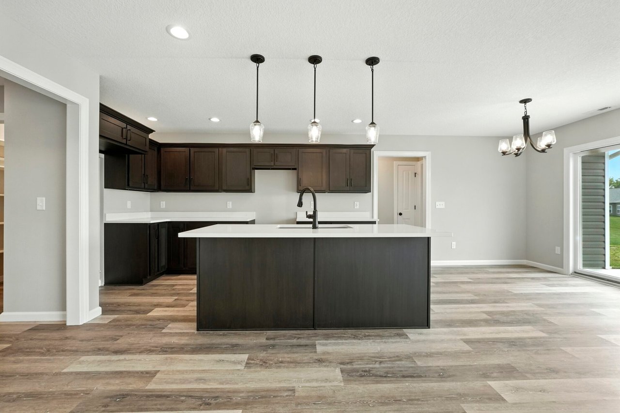 17155 Carrollton Ct