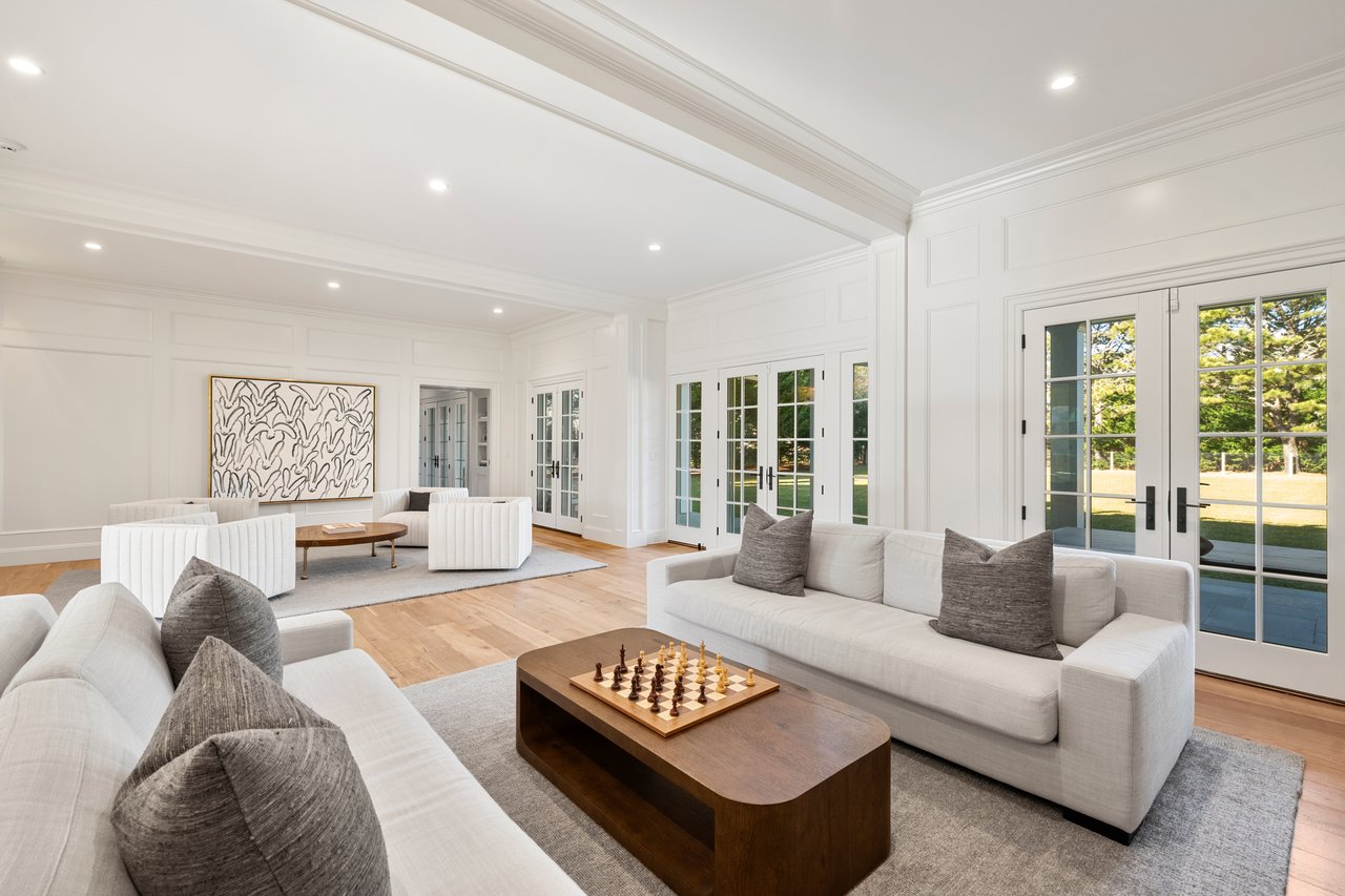 Stunning Residential Estate in Osterville 