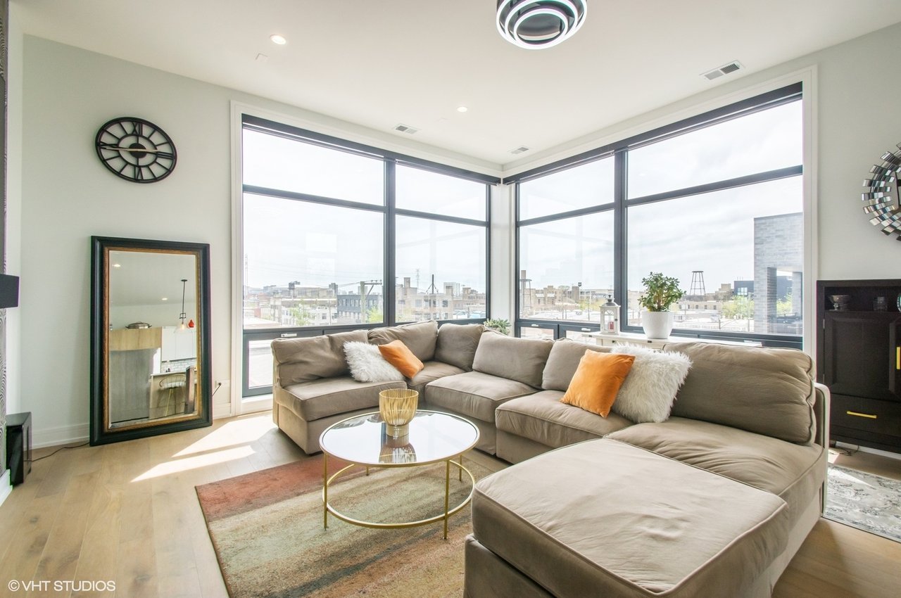  505 N Hermitage Avenue Unit: 4S