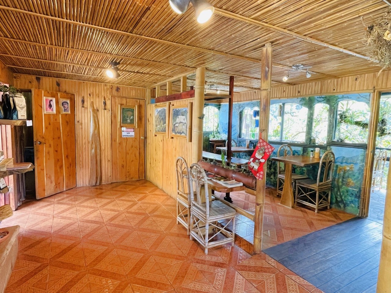 Bird Sanctuary Mountain Cabin, Perez Zeledon, San Jose
