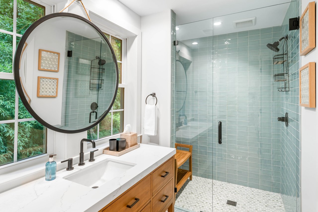 3785 Paces Ferry Road NW