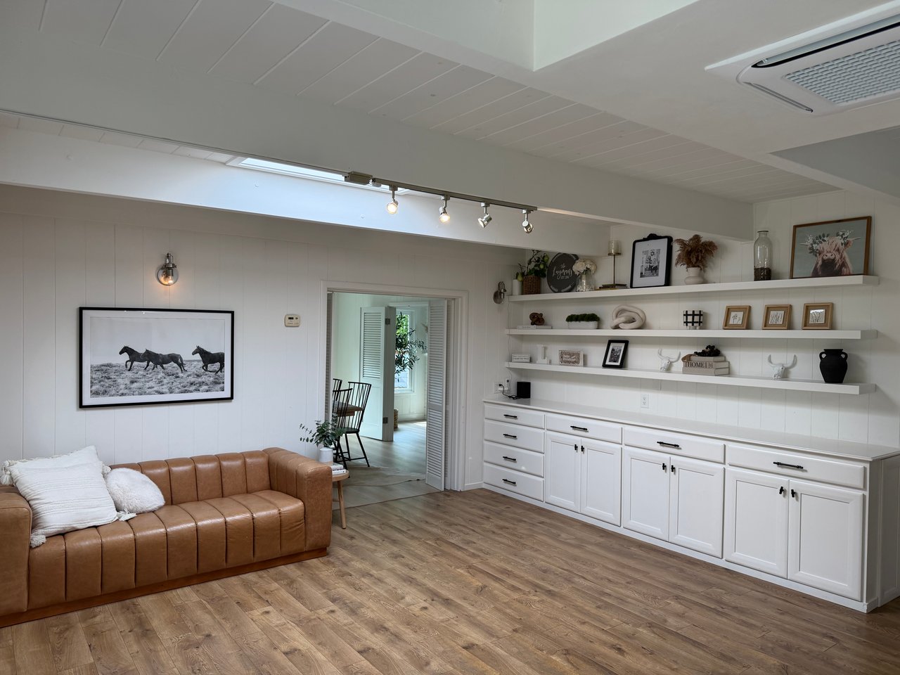 Exclusive Listing - 786 Los Palos Manor