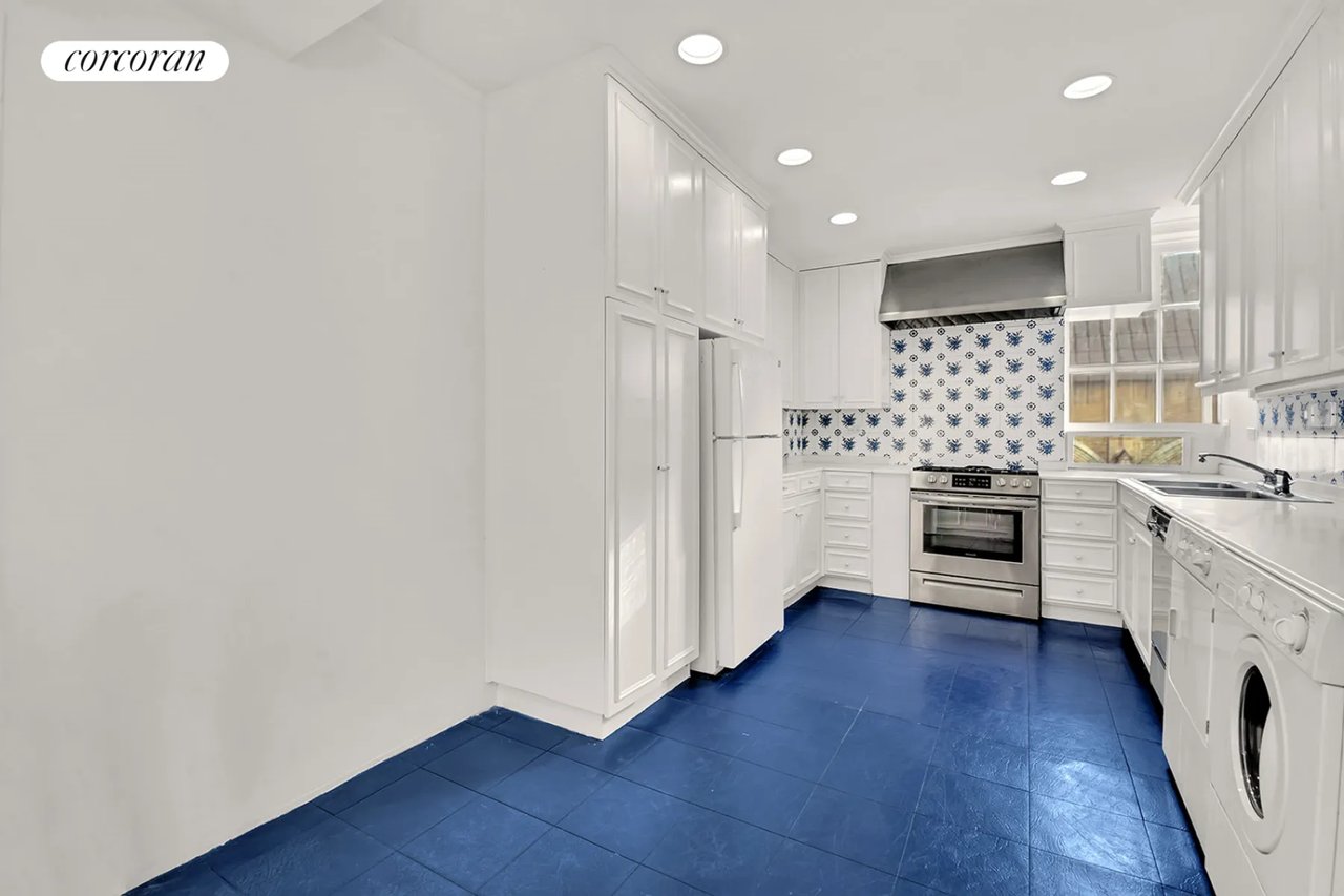 131 East 66th Street, 8/9C
