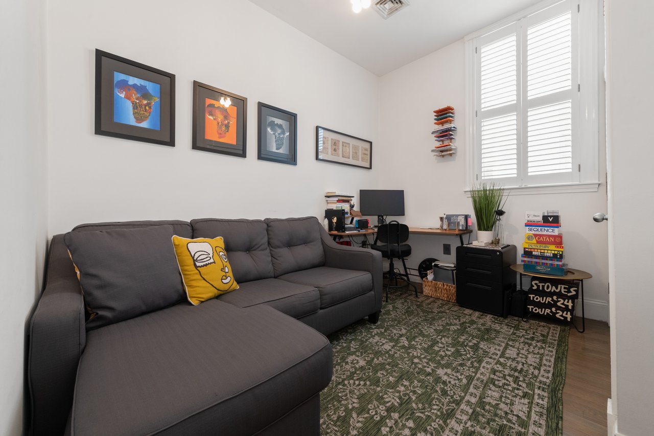 55 W Broadway, Unit 3