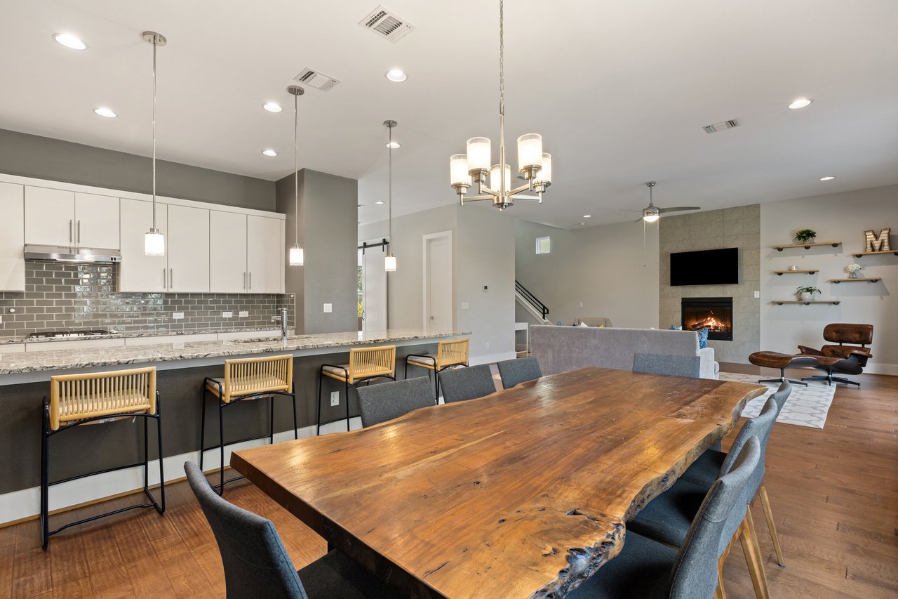 16208 Sydney Carol Ln