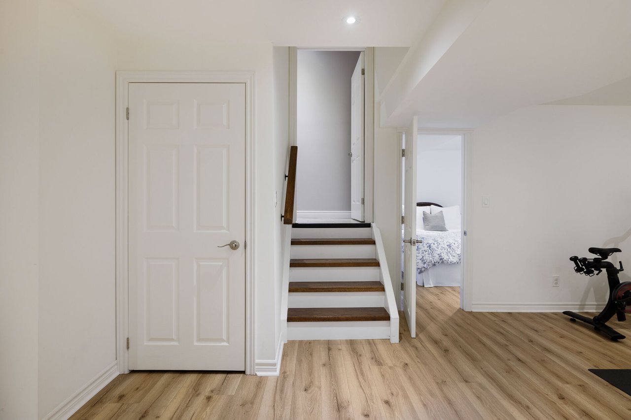 1434 Gulledge Trail, Oakville, ON L6M 3Z8