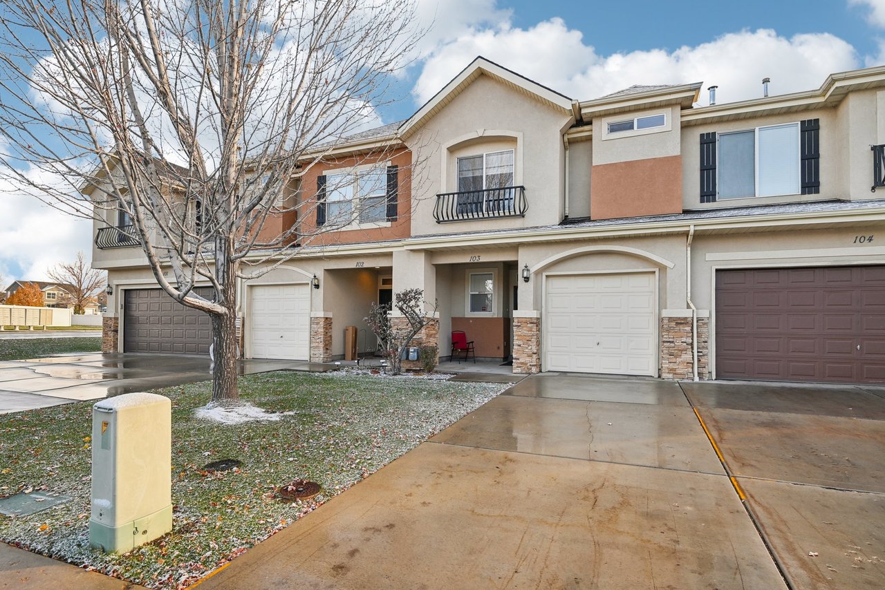 211 Greenfield Cir 103