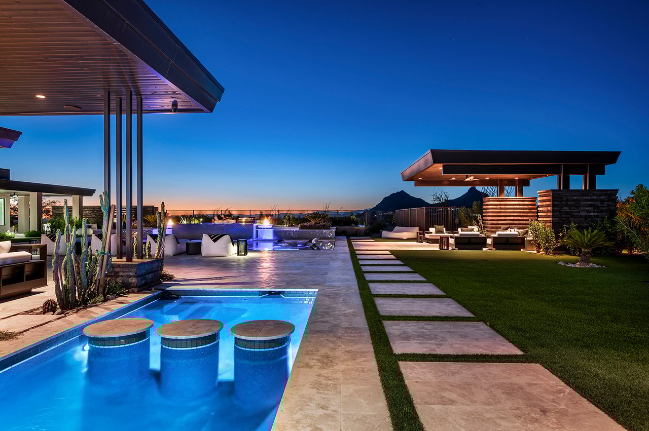 10784 E PINNACLE PEAK Road