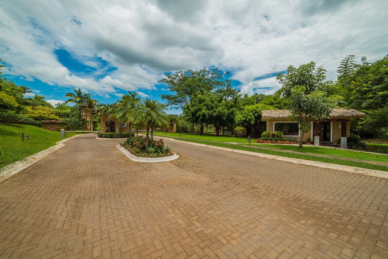 Lot 81, Rancho Villareal
