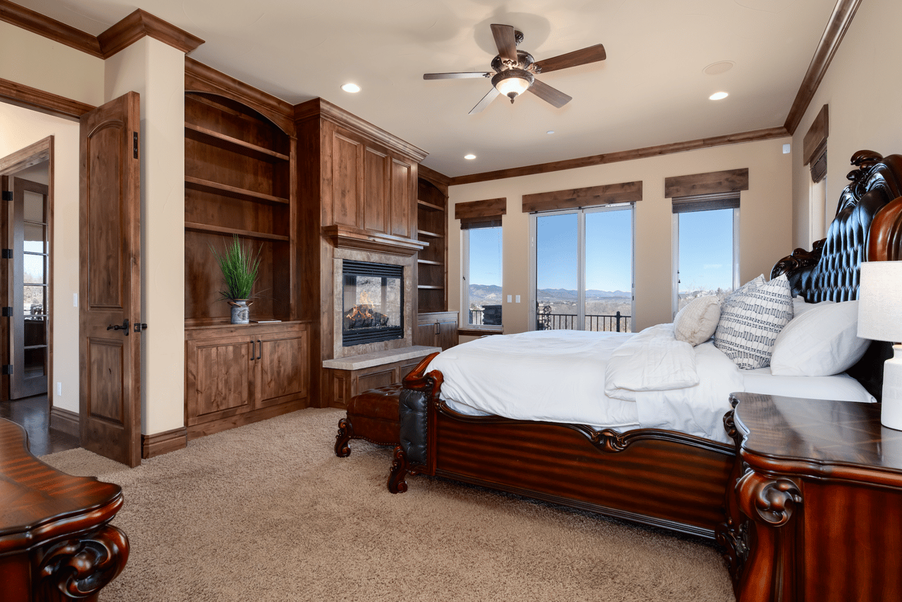 Welcome to Keene Ranch: Luxury Retreat with Views