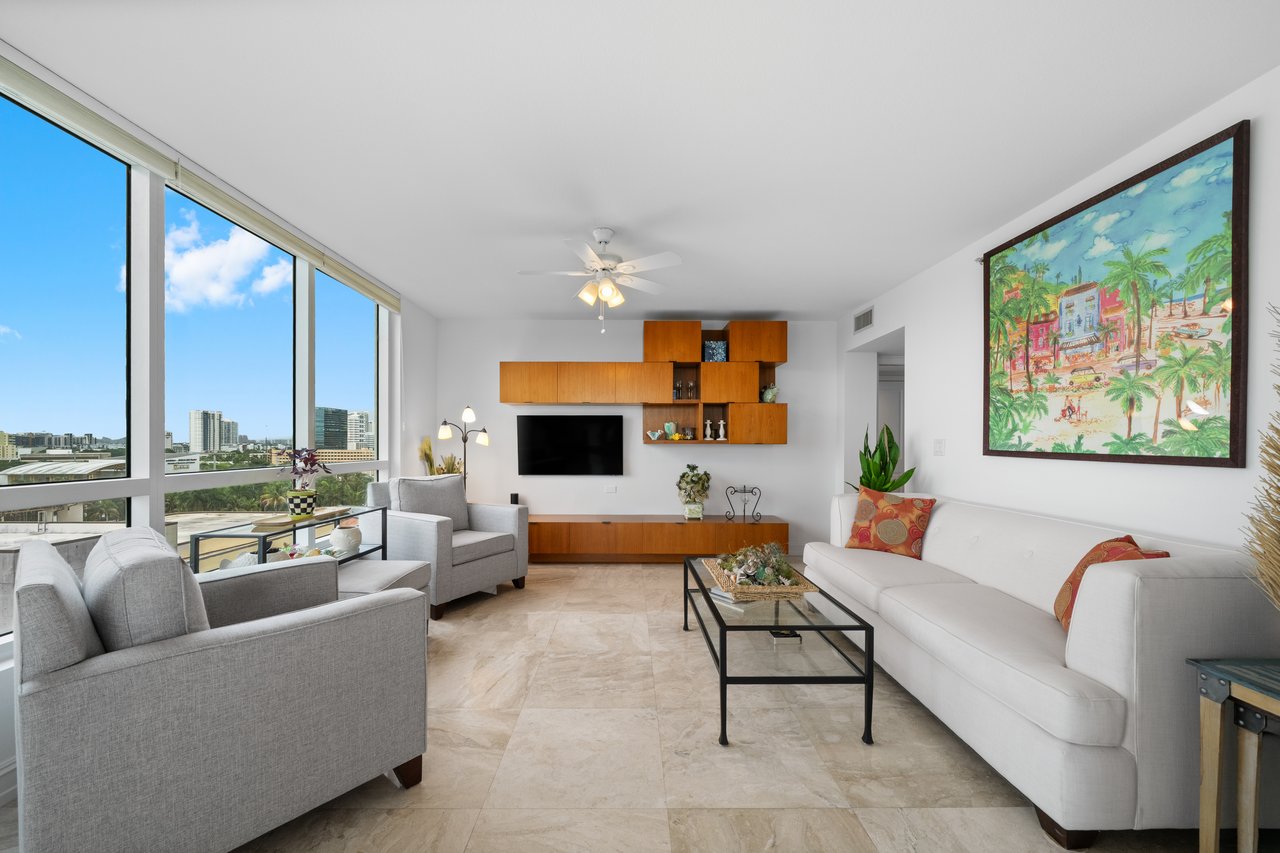 The Symphony Residence 1013N