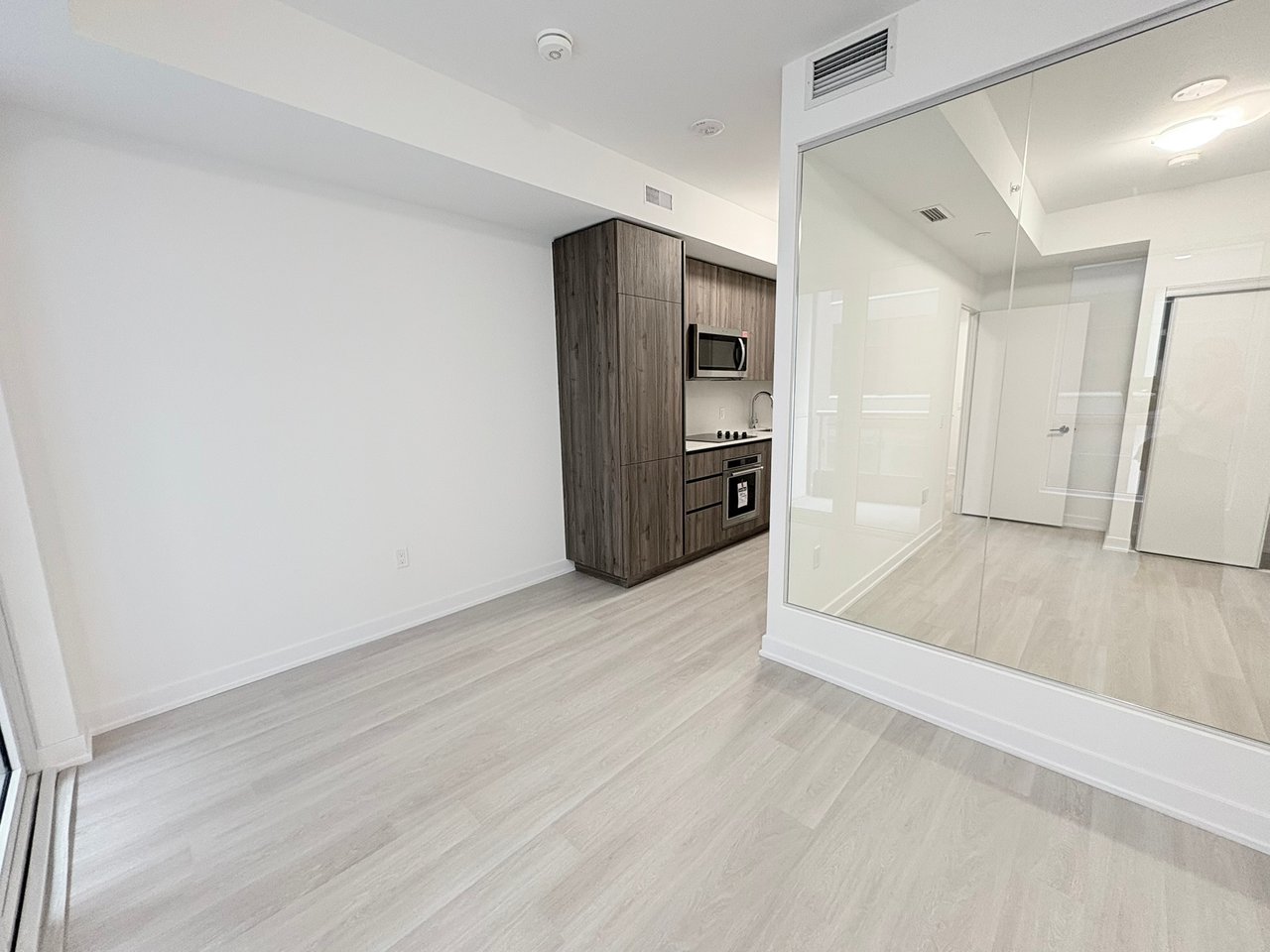 #429 - 15 Richardson Street, Toronto Unit: 429
