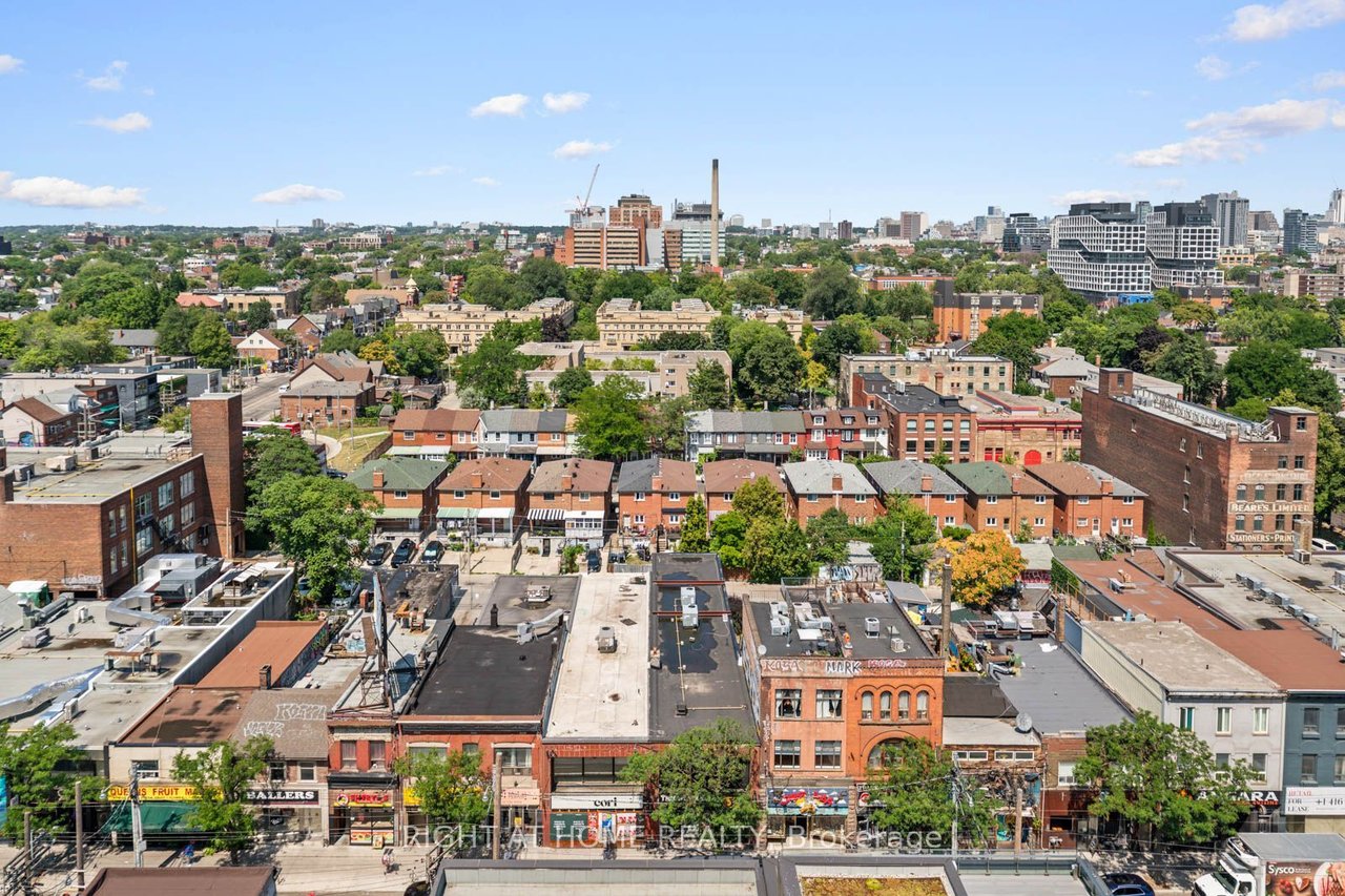 NEW PENTHOUSE FOR LUXURY LIVING