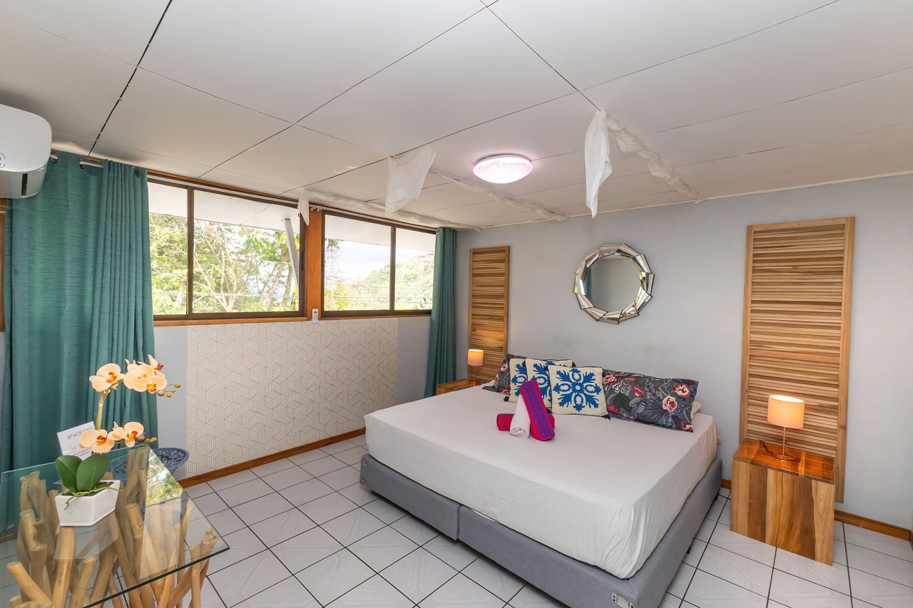 Charming 3-Unit Property: Income-Generating Investment for Sale in Manuel Antonio