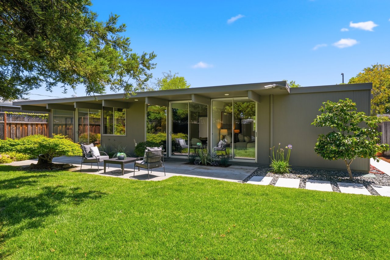 771 Duncardine Way