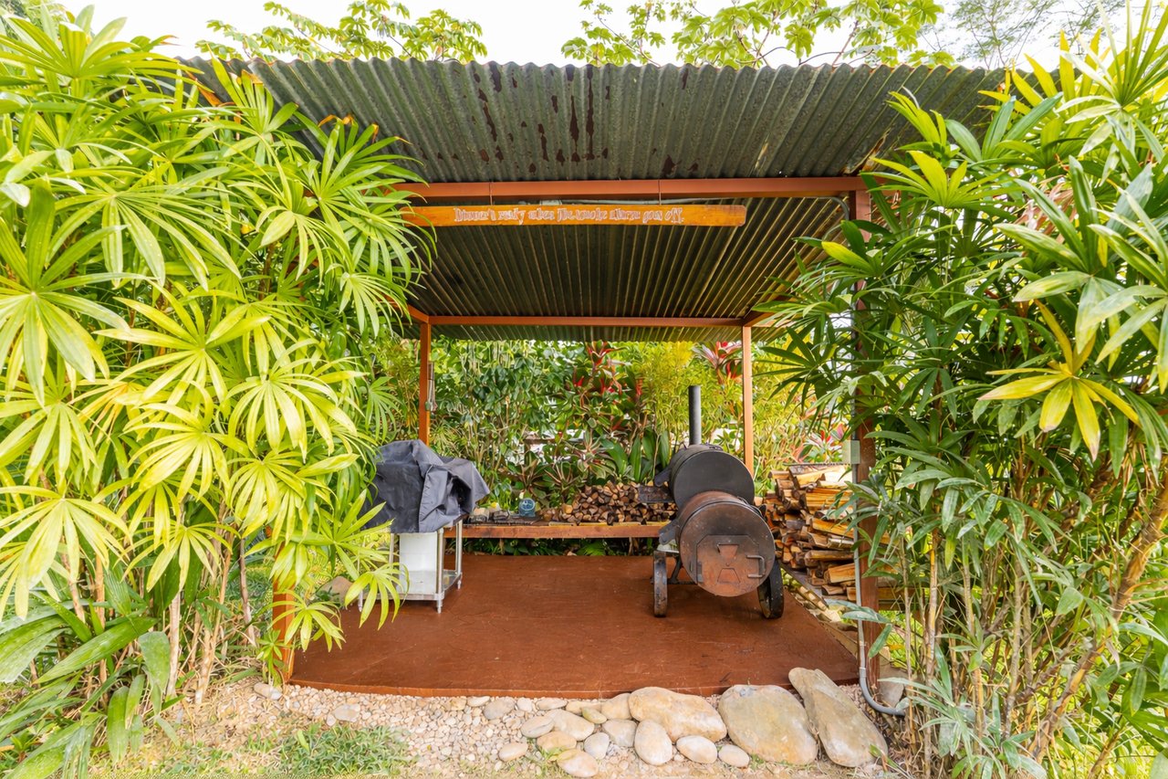 CasaPor Fin,Where the Rainforest Meets the Sea - Oceanview Luxury Estate