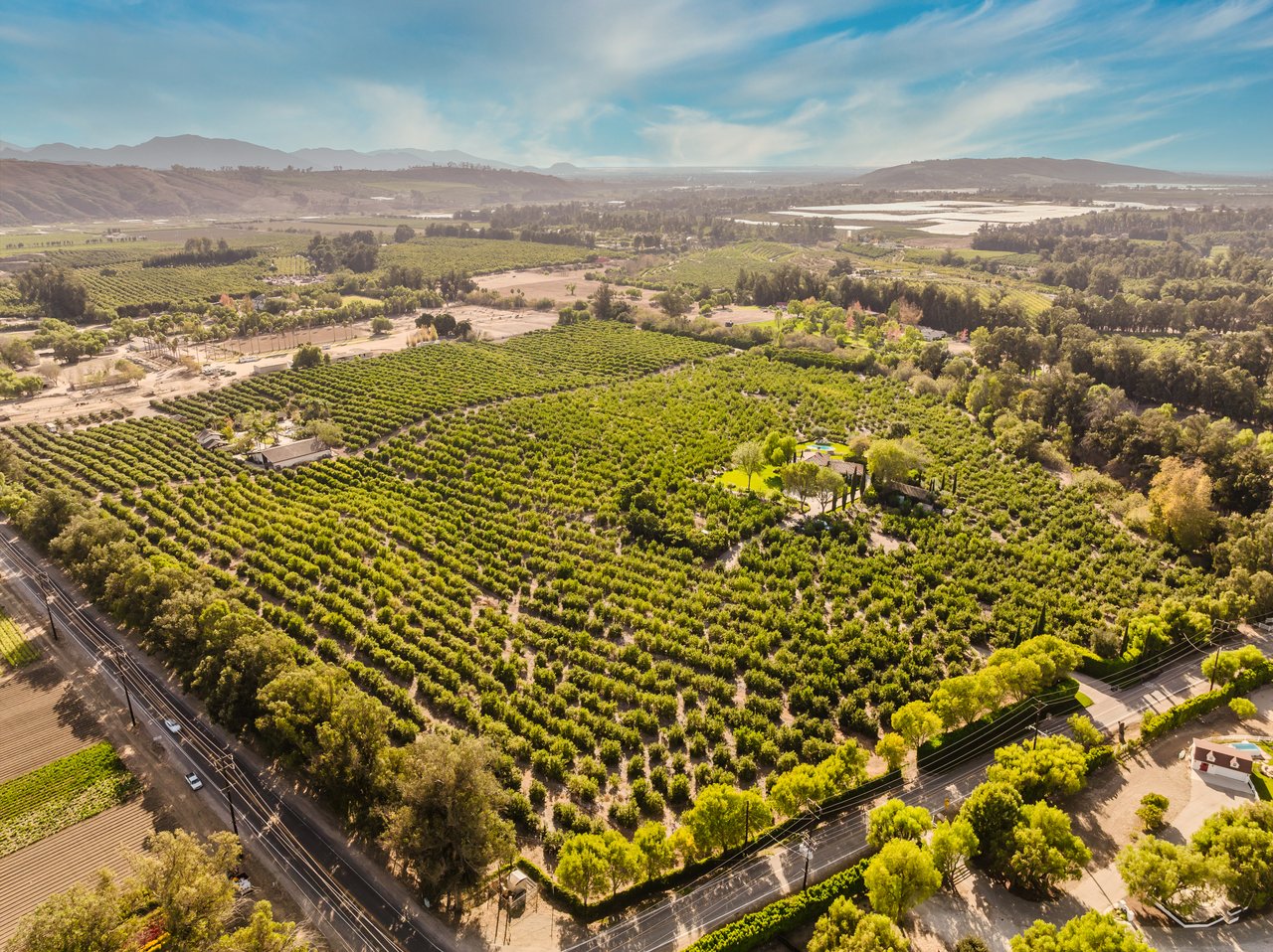 6201 Old Balcom Canyon Rd