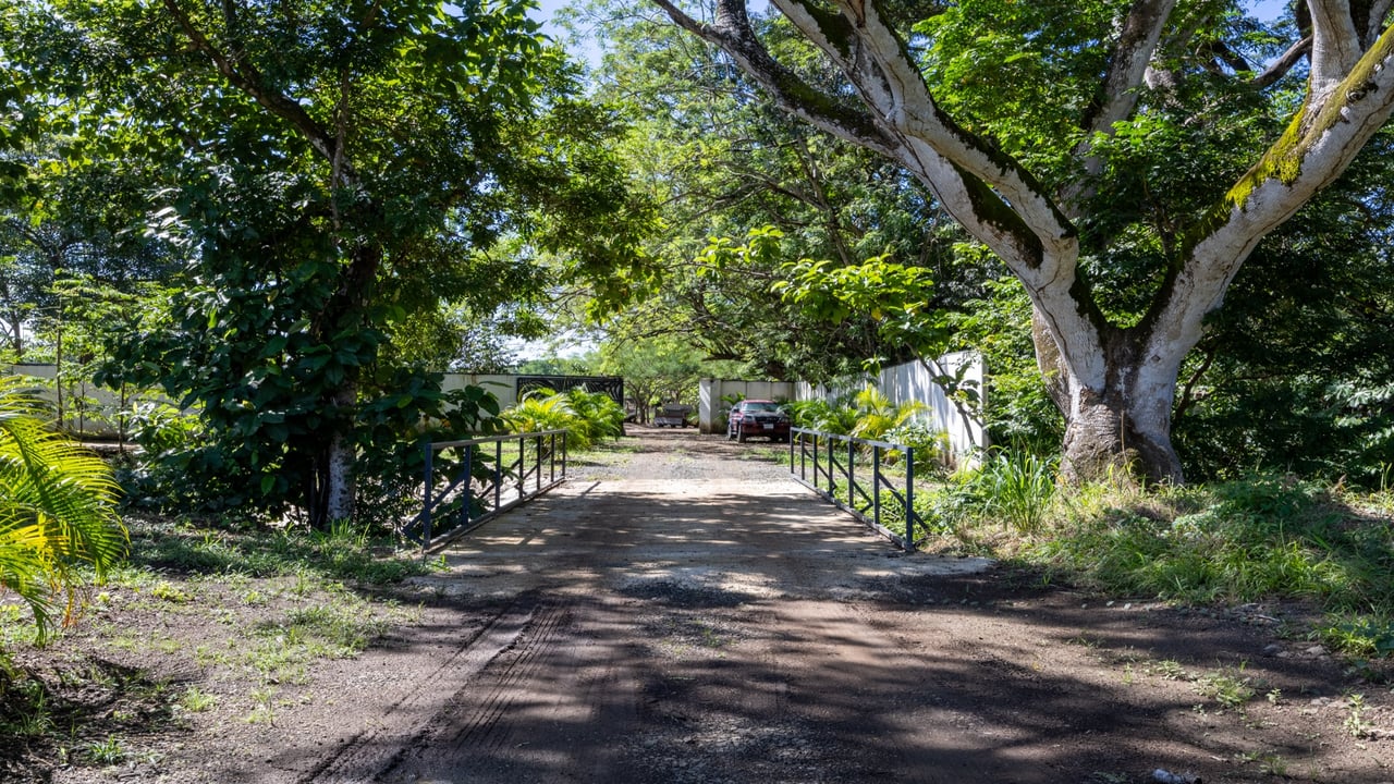 Los Jobos Lot #2 | Prime 936 m² Lot Minutes from Tamarindo – Los Jobos