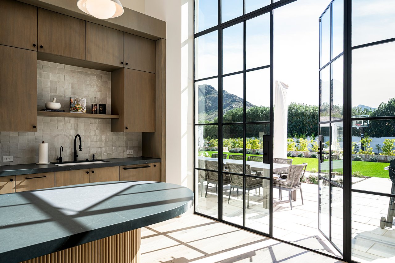 5029 E DESERT PARK Lane