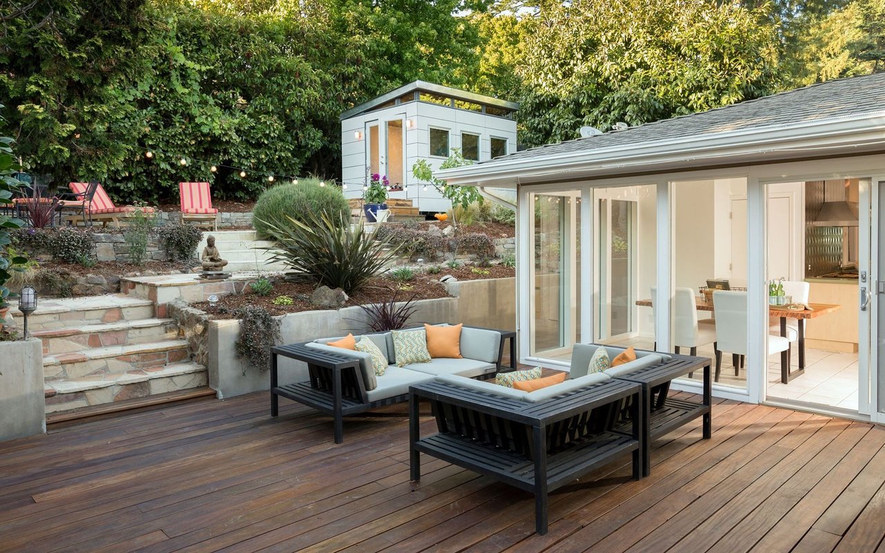 Keep Your Deck Or Patio Mosquito-Free