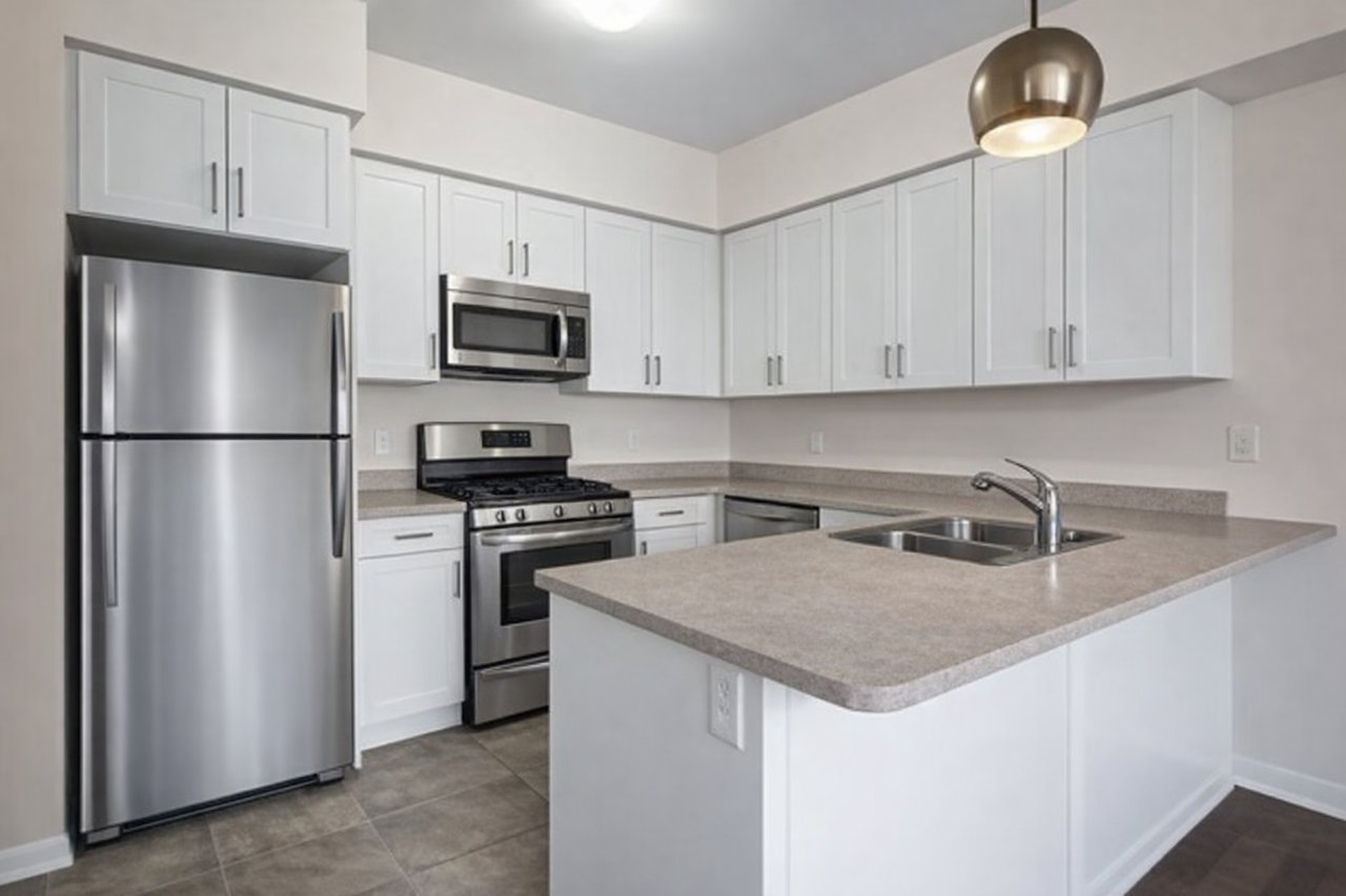 2 bedroom stacked townhouse in Oakville's Uptown Core