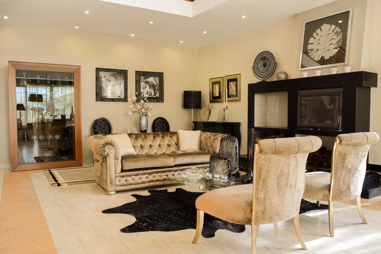 Luxury 4-Bedroom Villa with Indoor Pool – São Miguel, Azores