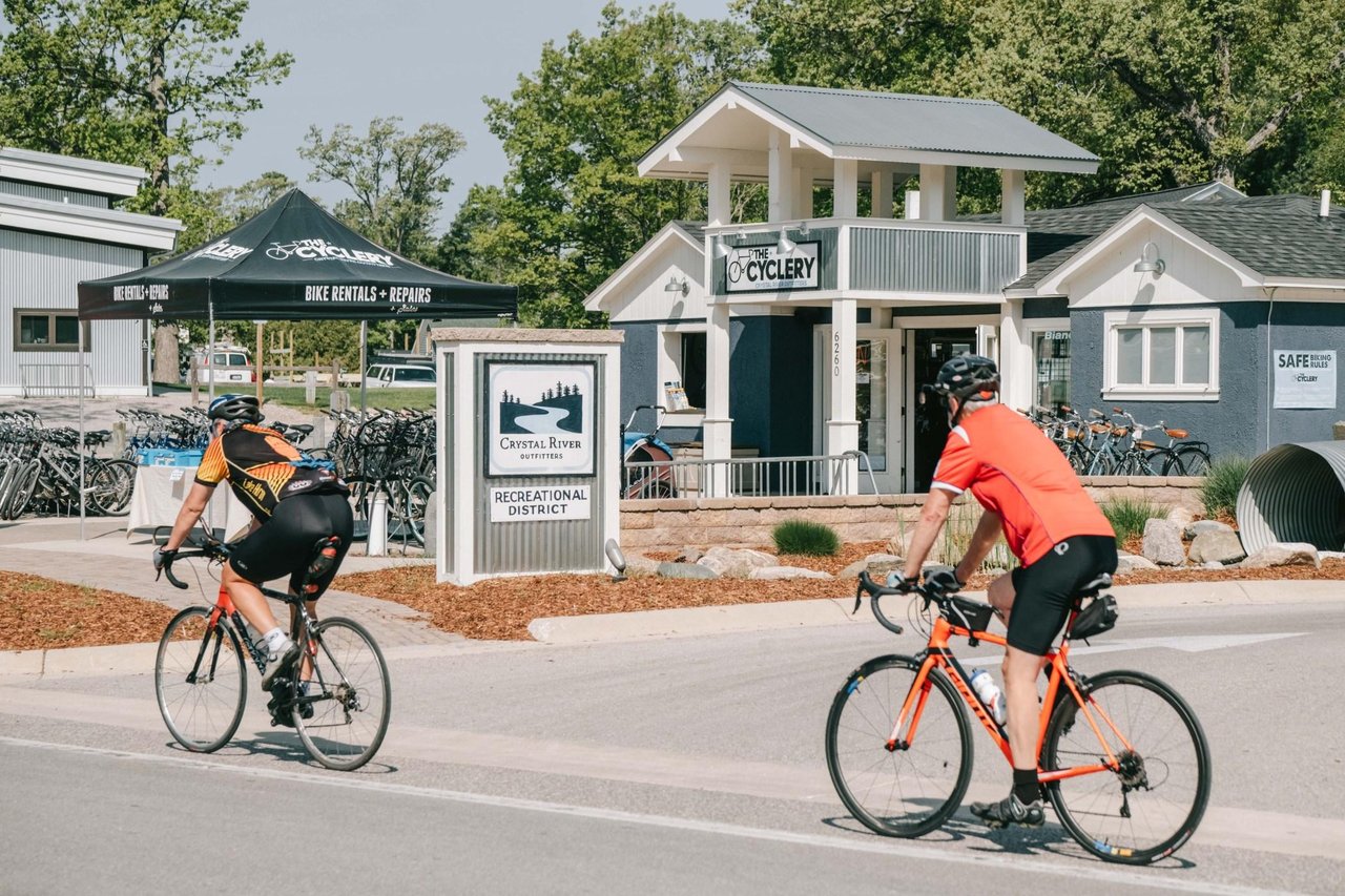 The Active Life Up North: Hiking, Biking, and Skiing in Northern Michigan cover