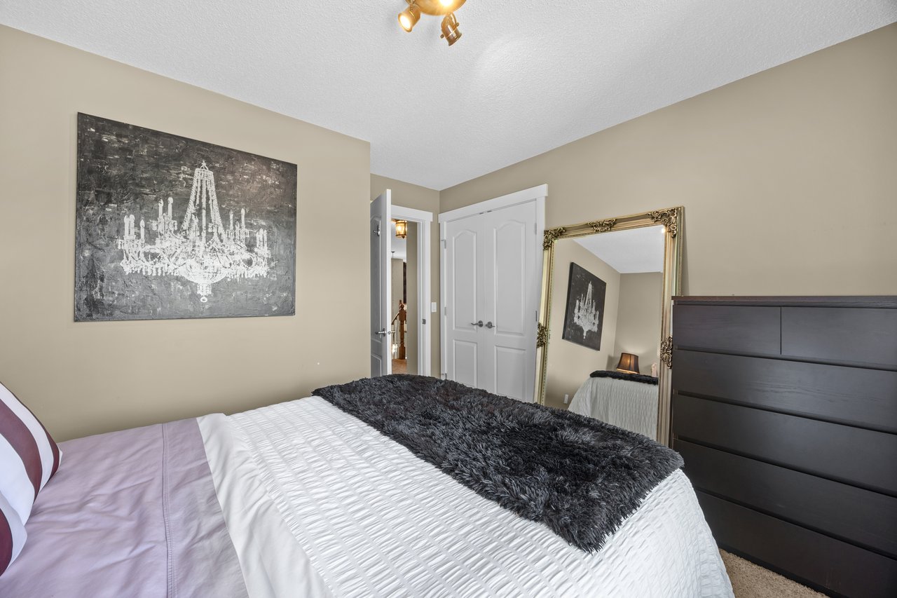 113 Tusslewood Bay NW