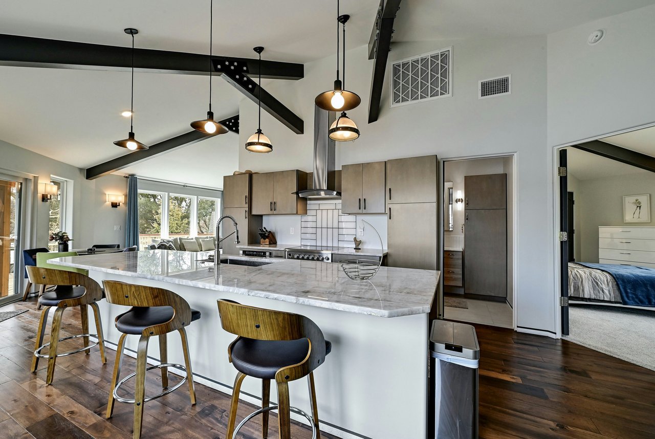 Lake Marble Falls Getaway