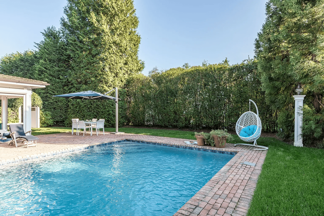 263 Little Plains Rd