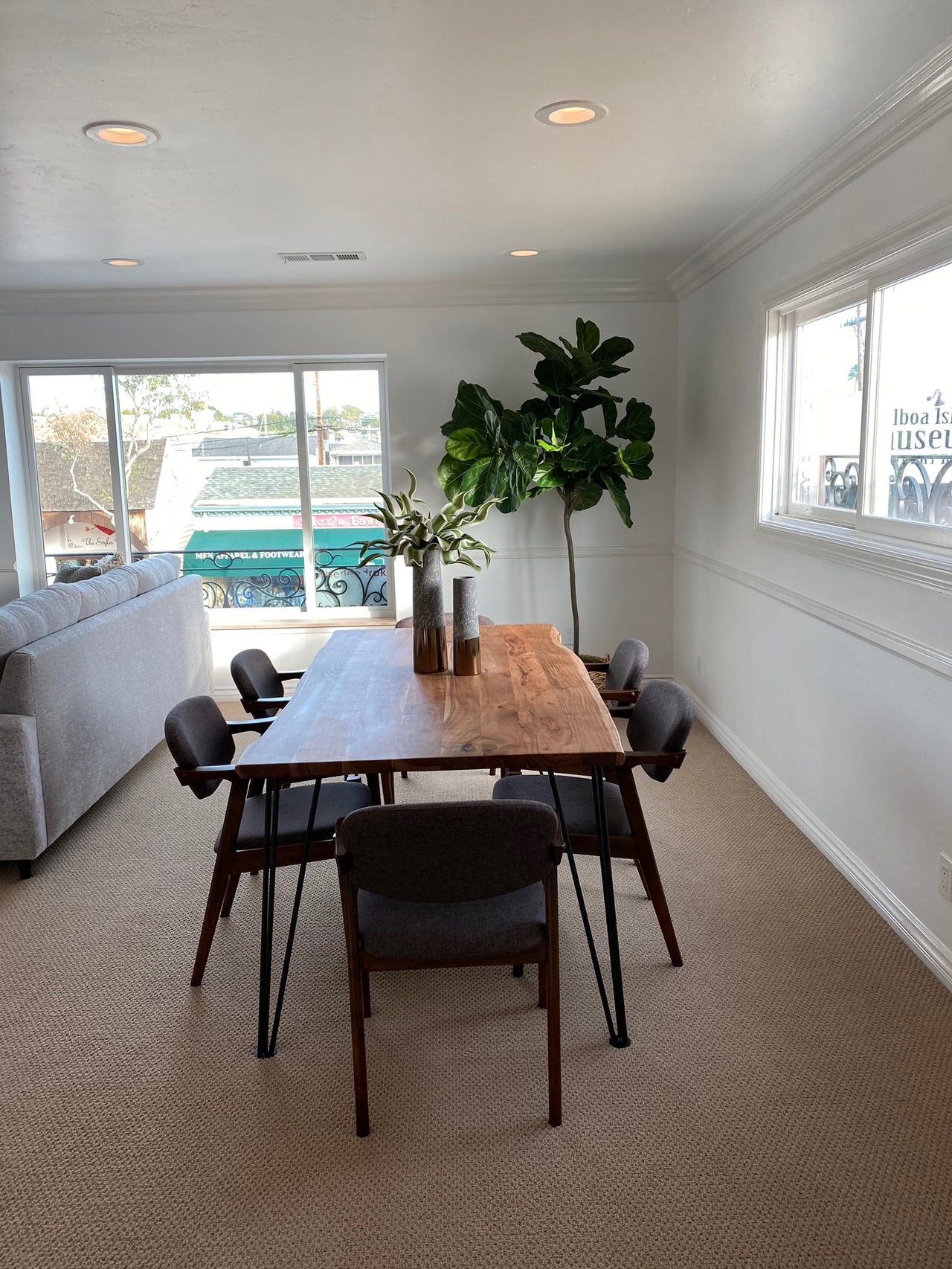 215 Marine Avenue Unit: A