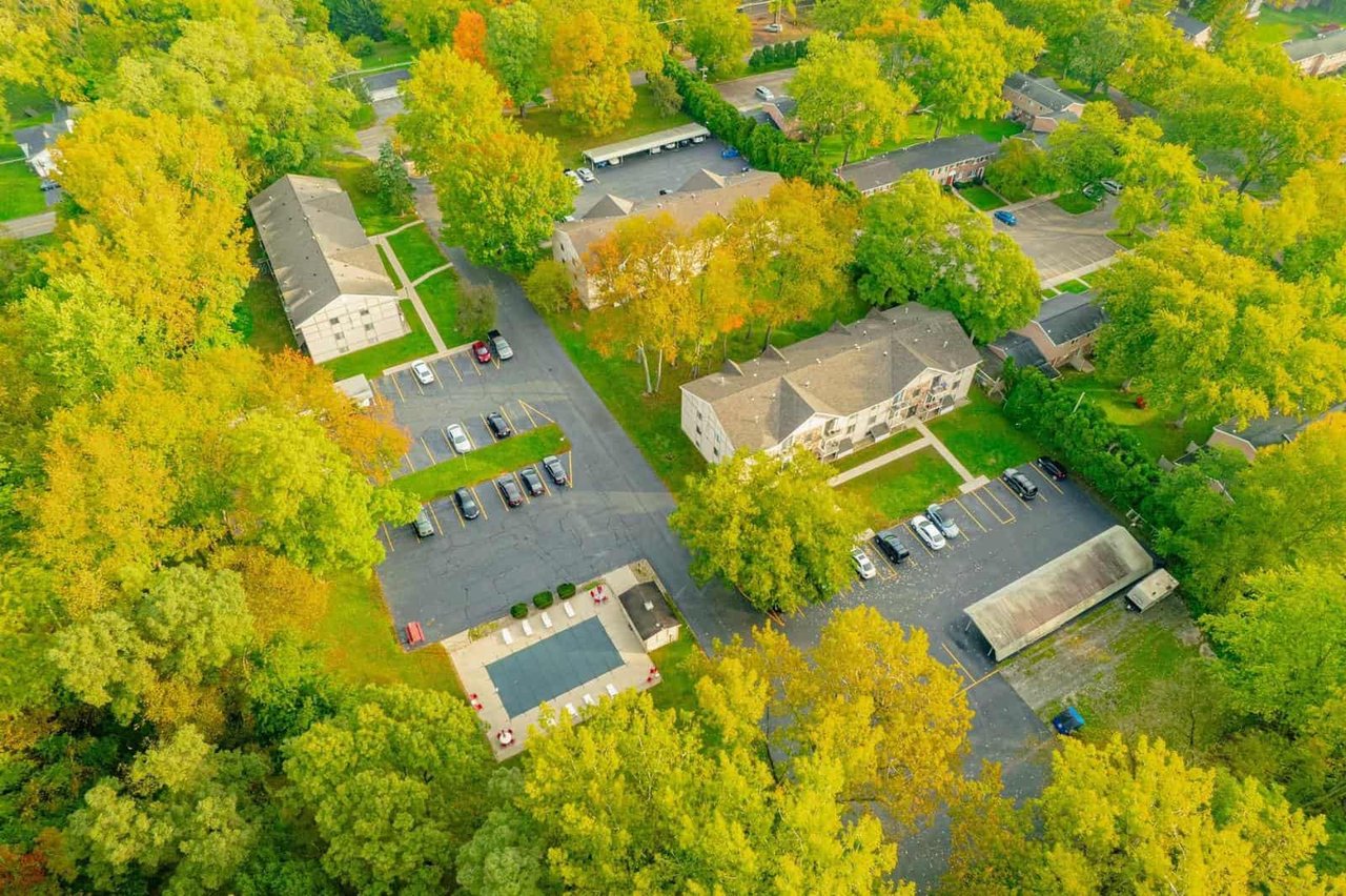 Tanglewood Apartments & Pawating Village