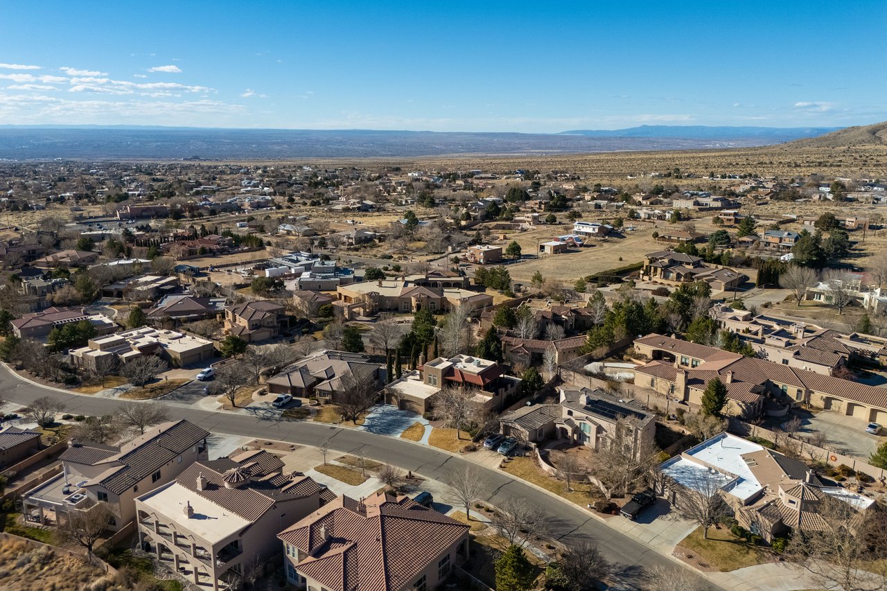 12053 Irish Mist Rd NE