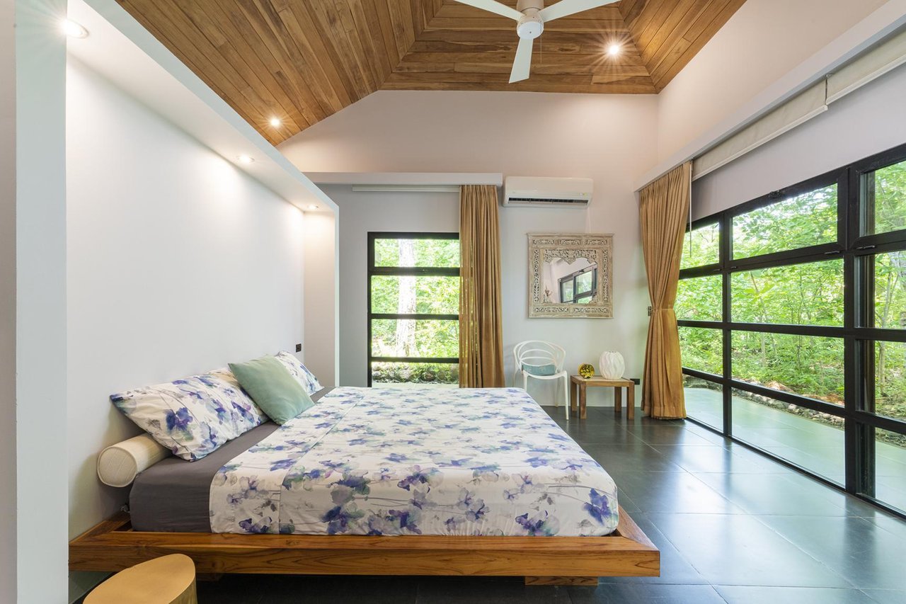 Sustainable Solar Powered Home, Tamarindo, Guanacaste