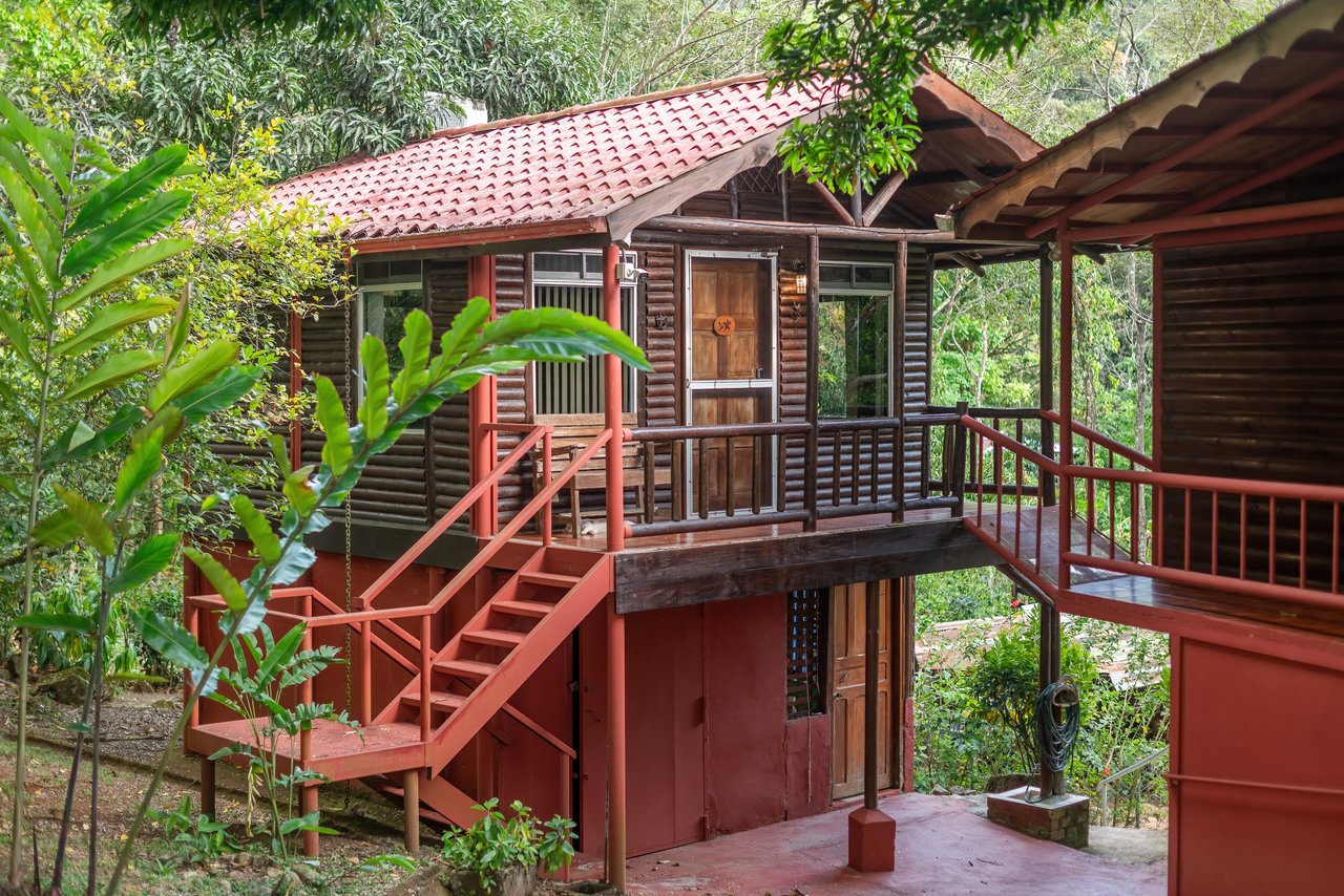 Turnkey 3-Residence Compound in Puriscal with Expansive Views & Saltwater Pool