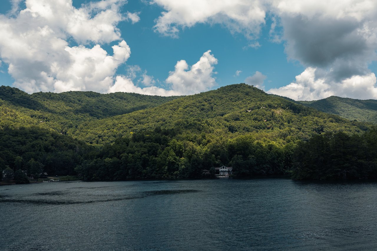 What Does the Hiawassee Real Estate Market Really Look Like?