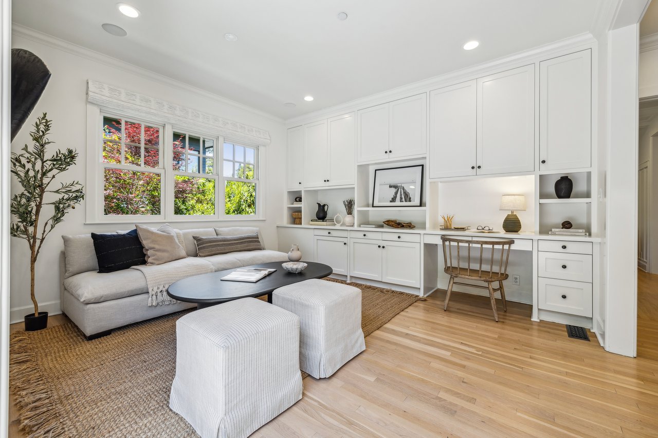 129 Sunnyside Avenue
