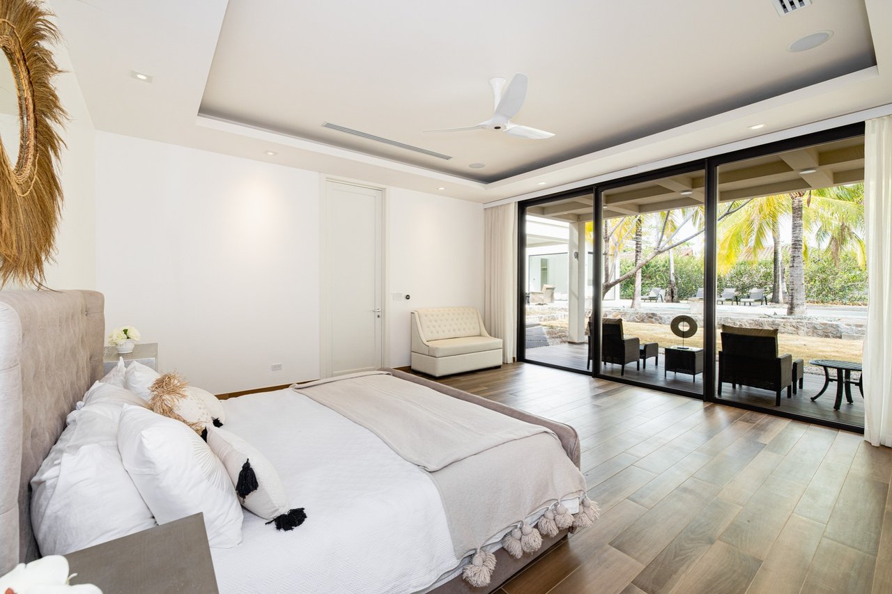 Reserva de Golf 49 – Elegance in Every Corner Hacienda Pinilla