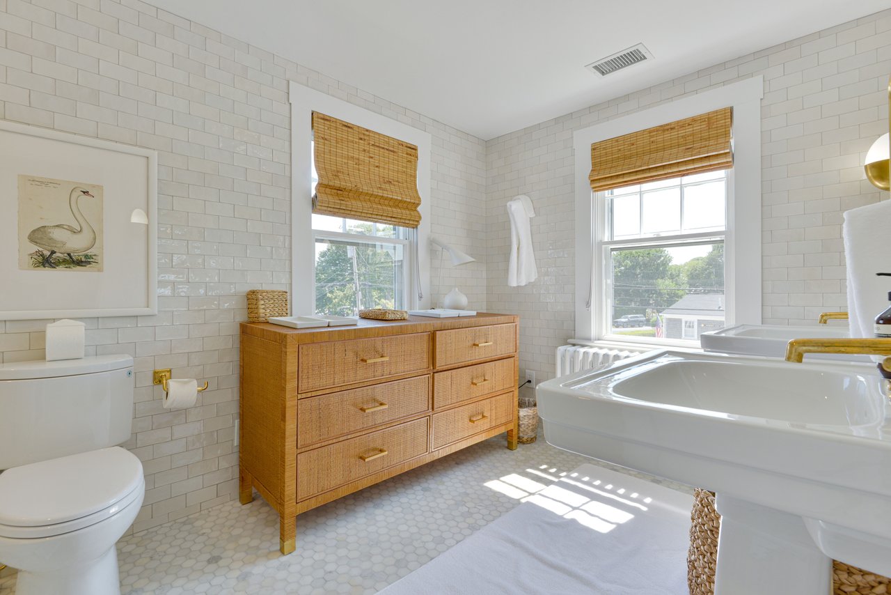 3 North Beach Street