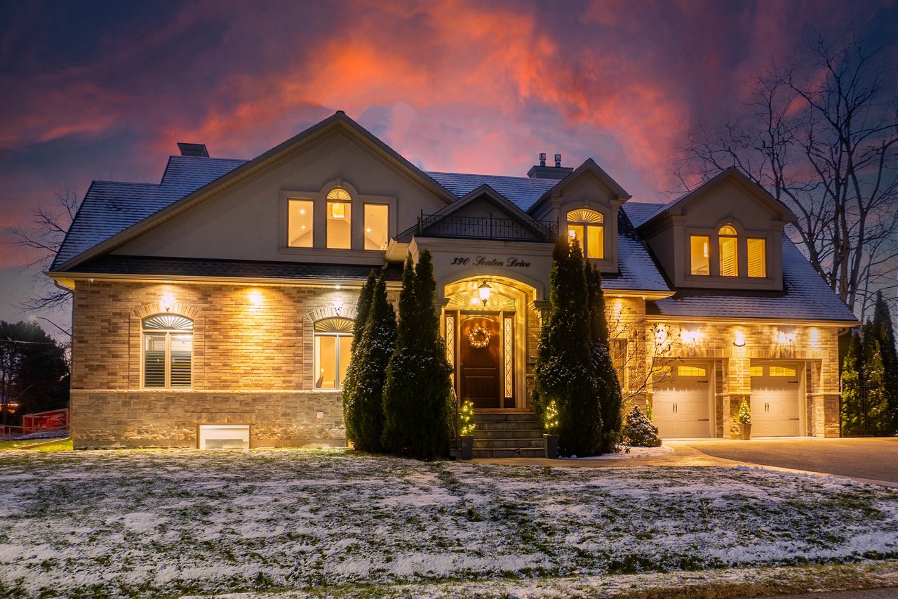 390 Seaton Drive, Oakville
