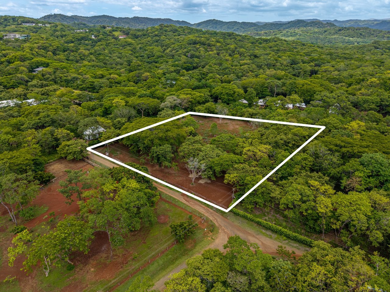 Hammock Plantación | Spacious Agricultural Land Near Playa Negra