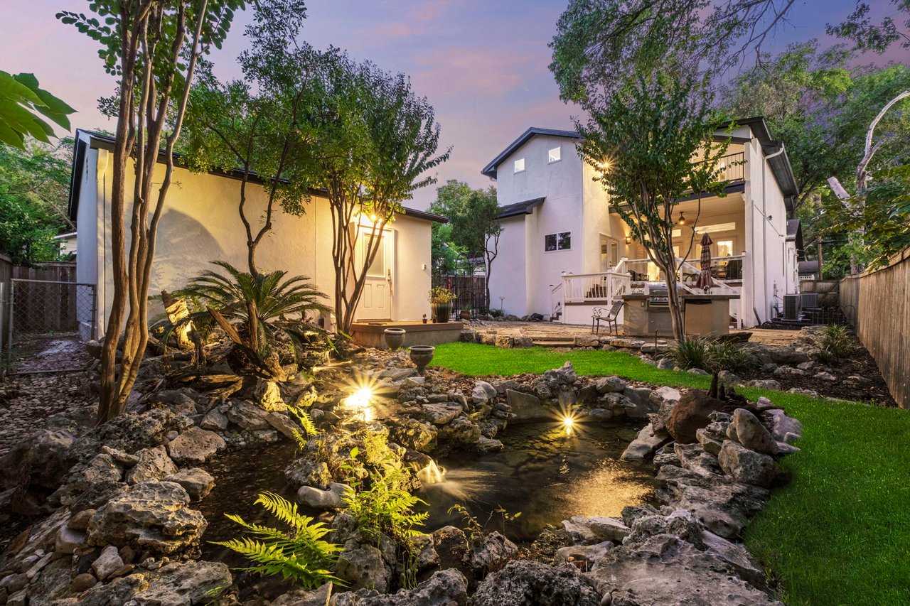 A Slice of Texas Charm in Alamo Heights