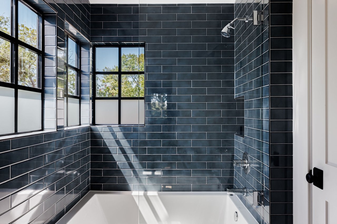A Classic East Coast Reinterpretation in Travis Heights
