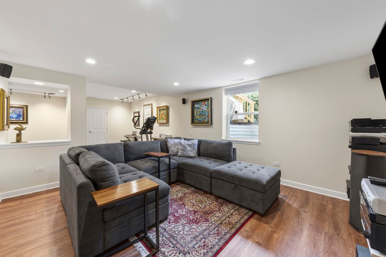 1636 Castle Lawn Ct